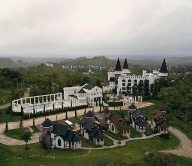 Khaem Son Apartment | THE CASTELL CONDOMINIUM KHAOKHO BY Veerayut