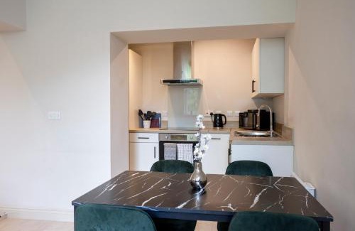 Leeds Apartment | The Central Centenary, Leeds City Centre Apartments