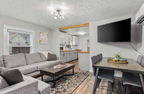 Nampa House | The Central Nampa Nest