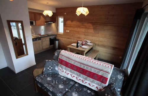 Valloire Apartment | The Chalets of Grand Galibier - 3 rooms 4 people 3* exposed South