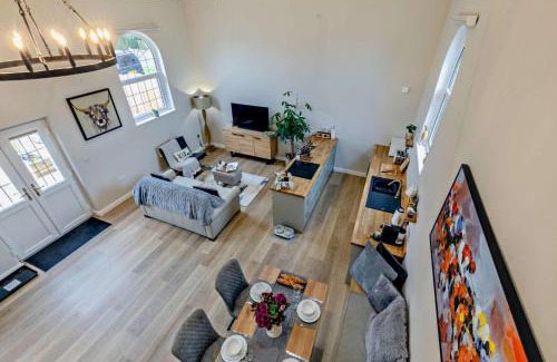 Northway House | The Chapel - Kinsham