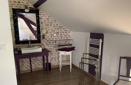 Bertreville-Saint-Ouen House | The chateau gîte