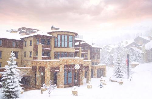 Deer Valley Hotel | The Chateaux Deer Valley
