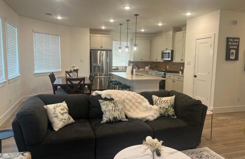 Sienna Plantation House | The Clement Chateau - Brand New Home