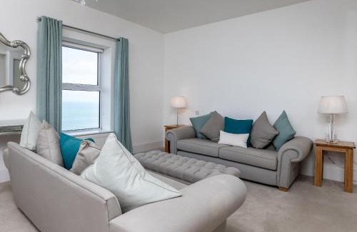 Babbacombe Apartment | The Cliff Top, Torquay