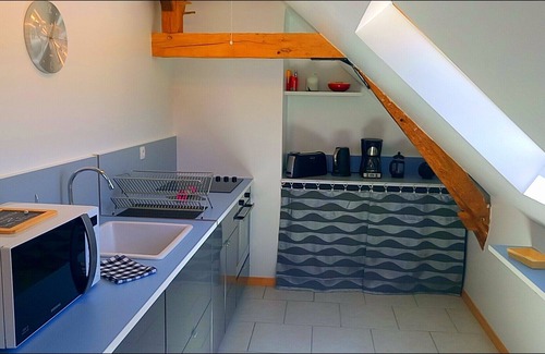 Saint-Jean-Saint-Germain Apartment | The Cozy Apartment - Near ZOOPARC Beauval