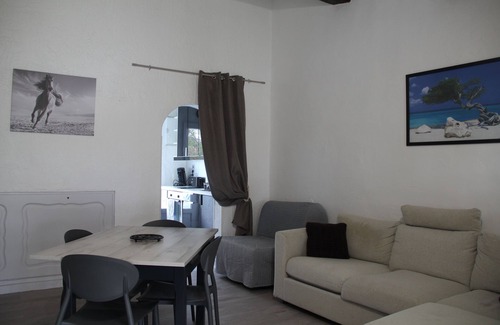 Saintes-Maries-de-la-Mer House | The Colibri house in the heart of the Camargue ponds, 5 minutes from the beach