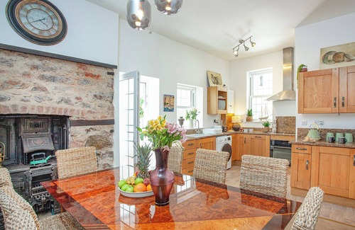 Torquay City Centre Cottage | The Coach House at Vane Hill