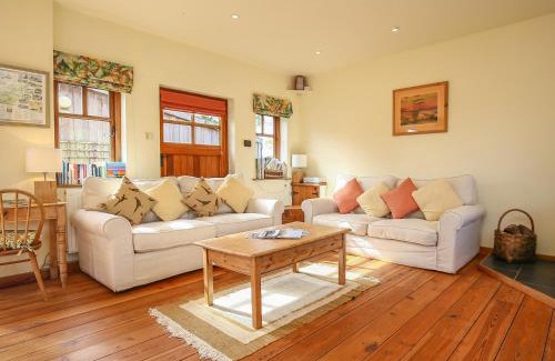 Exmouth House | The Coach House