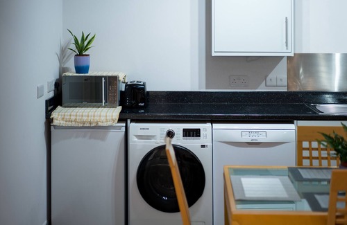 Pembroke Dock Cottage | THE COACH HOUSE, family friendly in Pembroke Dock