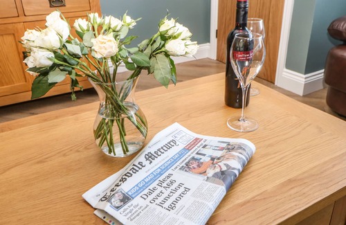 Barnard Castle House | THE COBBLERS, pet friendly, with open fire in Middleton-In-Teesdale