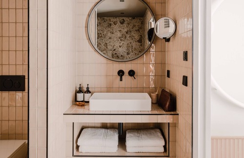 Bad Gastein Hotel | The Comodo Bad Gastein, a Member of Design Hotels