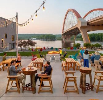 Hastings Hotel | The Confluence Hotel