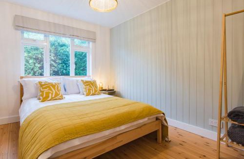 Icklesham House | The Cot by Bloom Stays