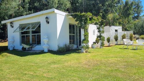 Drakensberg Gardens House | "The Cottage" at Bella Vista