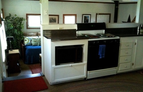 Carthage Cottage | The Cottage at Ozark Highlands Farm