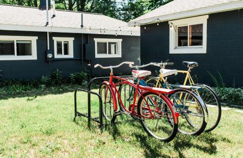 Bellaire House | The Cottage by Wanderlust Abodes