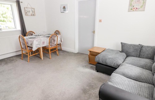 St Brides House | The Cottage