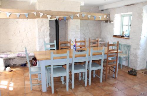 St Brides House | The Cottage @ Mill Haven place