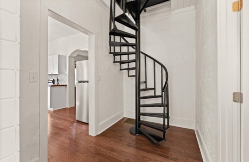 Simpsonville House | The Cotton Mill Cottage - charming 2 bedroom blocks from downtown Simpsonville