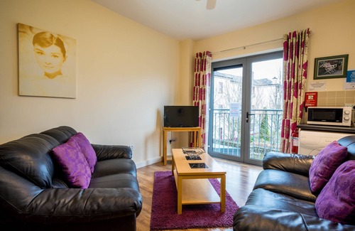 Cortober Apartment | The Courtyard Apartments