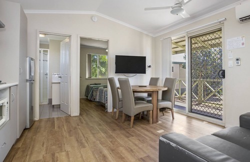 Point Samson Resort | The Cove Holiday Village