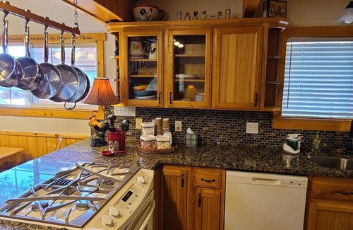 Parowan Cabin | The Cozy Cabin Comfort Home