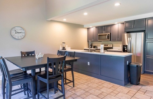 Caseville Condo | The Cozy Canal Condo