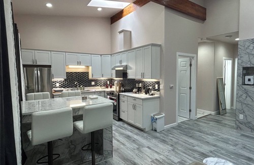 SeaTac Bed & Breakfast | The Cozy Comfort