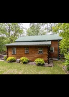 Wabasha House | The Cozy Family Wabasha Cabin