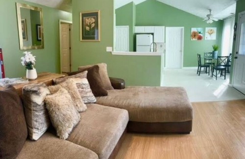 Stockbridge House | The Cozy Haven