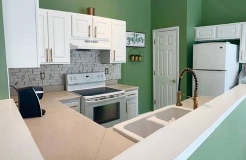 Stockbridge House | The Cozy Haven