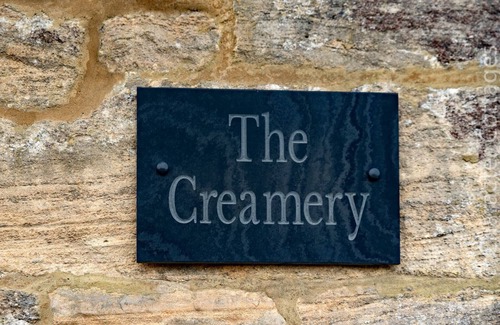 Nympsfield House | THE CREAMERY, family friendly, with open fire in Nailsworth
