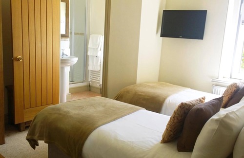 Lydford-on-Fosse Hotel | The Cross Keys Inn