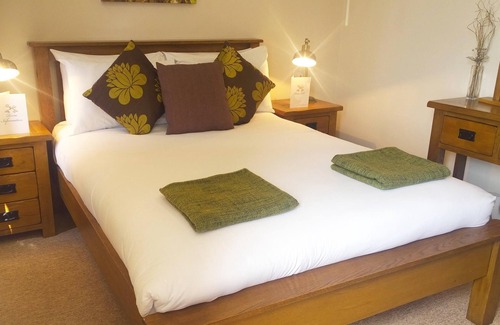 Lydford-on-Fosse Hotel | The Cross Keys Inn