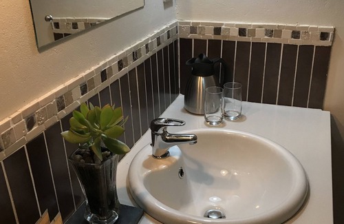 Bethlehem House | The Crown Guesthouse