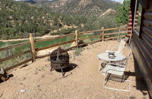 Glendale Cabin | The Crows Nest