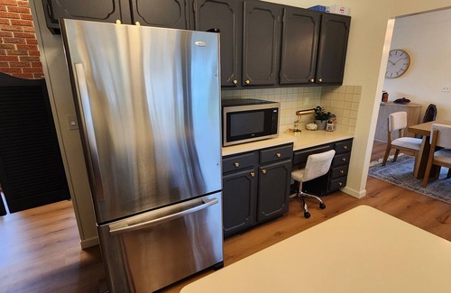 Bloomington House | The CRYSTAL house ~ With Hidden Speakeasy room!