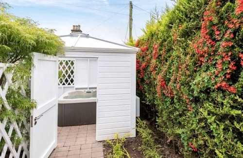 Kirriemuir Other | The Dairy at Pathhead Farm