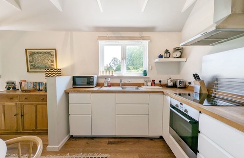 Chichester Cottage | The Dairy , Birdham - a barn conversion that sleeps 4 guests in 2 bedrooms