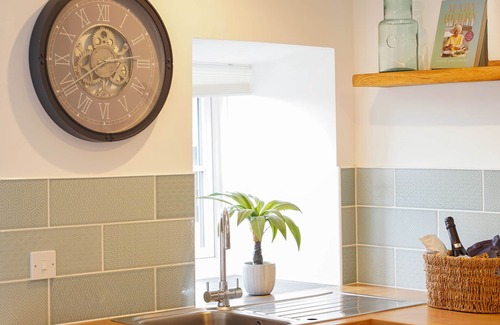 Margam Apartment | The Dairy Cottage/Hot Tub