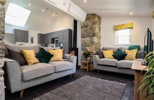 Mabe Cottage | THE DAIRY, family friendly, character holiday cottage in Helston