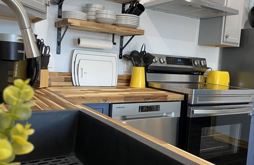 Darby Hotel | The Darmont Hotel and Suites