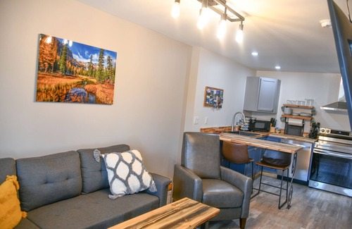 Darby Hotel | The Darmont Hotel and Suites