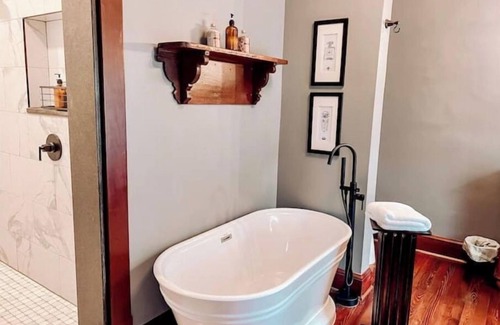 Moorefield House | The Dasher House