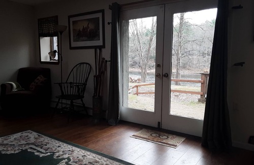 Pond Eddy Apartment | The Delaware Riverfront