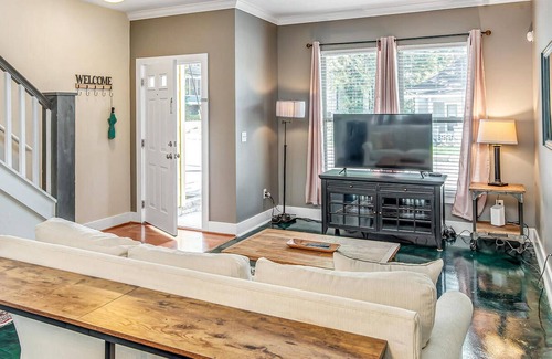 Maxwell House | The Delta Blues - Cozy Townhome in Vibrant East Nashville!