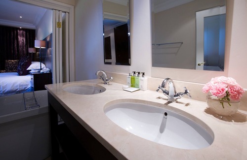 Stellenbosch Hotel | The Devon Valley Hotel