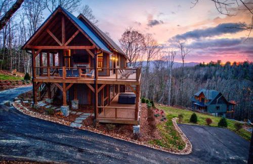 Elk Park House | The Dire Wolf at Eagles Nest