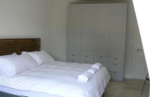 Amanzimtoti Apartment | The Don Lodge